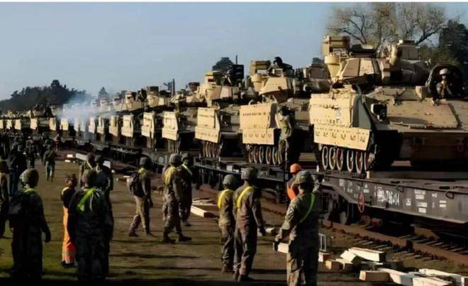 俄罗斯中将是美国国务卿卢比奥的兄弟?冰球突破爆百万大奖长的太像了被炸的(图2) 俄罗斯中将是美国国务卿卢比奥的兄弟?冰球突破爆百万大奖长的太像了被炸的(图2)